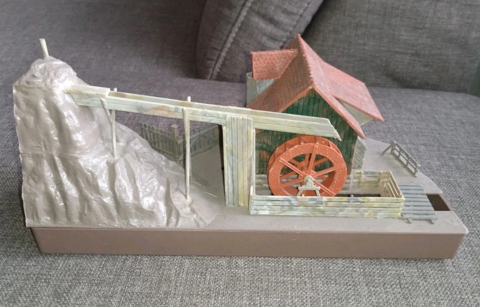 Faller B-225 Mühle Wassermühle mit Pumpe Spur HO - Bild 2 von 4