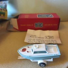 TRIANG MINIC MOTORWAYS ECH 1/87 BOAT ON TRAILER VERY GOOD CONDITION