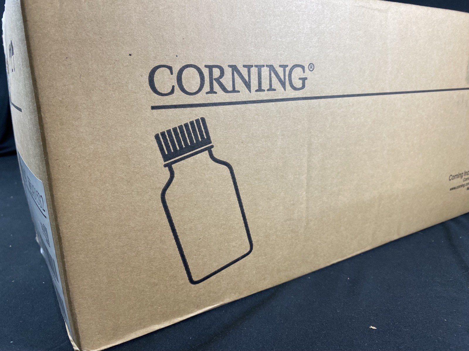 CORNING 500mL Square PET Sterile 45mm Screw Cap Storage Bottle 431532 (24/Case)