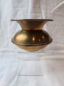Vintage Brass Small spittoon- mini planter- Coin Tray