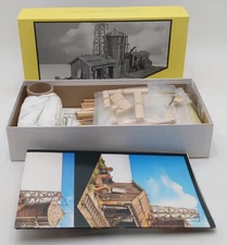 Fine Scale Miniatures 16 HO Scale Jamestown Water Stop Laser-Cut Building Kit LN