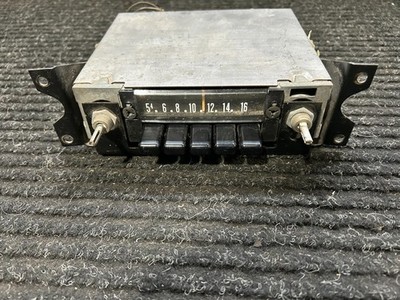 International Scout Radio AM Radio Scout II Dash Radio Travelall IH Pickup Truck
