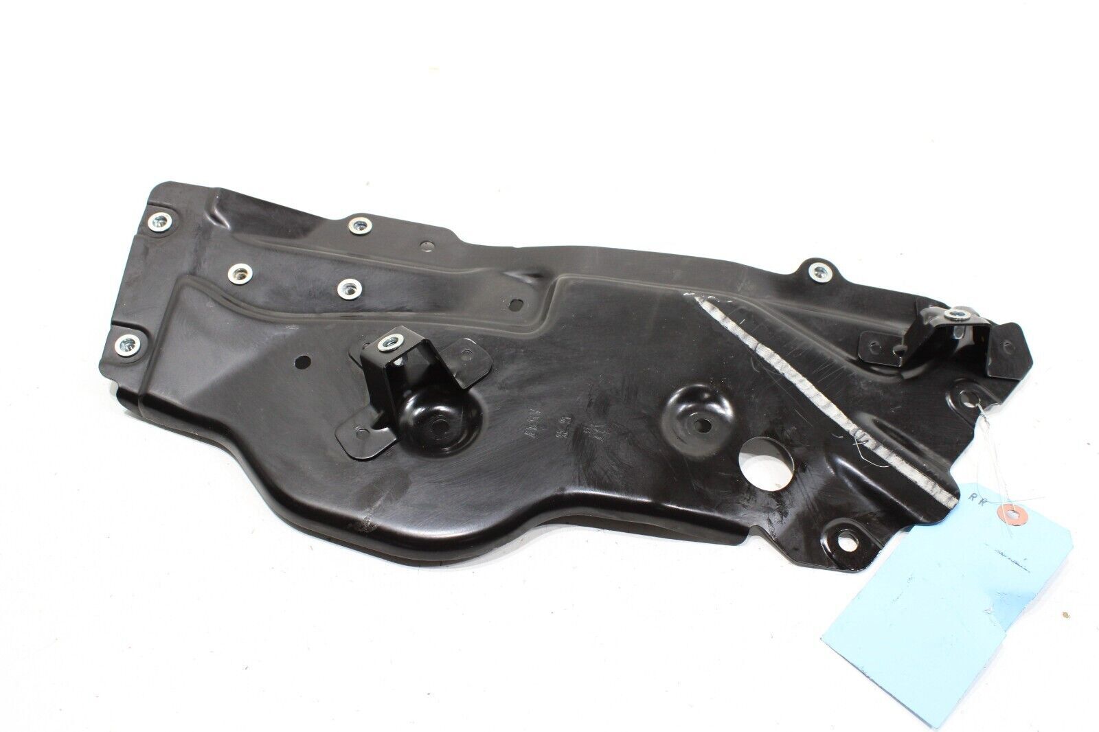 Maserati Levante 2017-2020 Rear Right Reinforcement plate