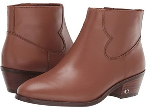 botinha feminina de couro