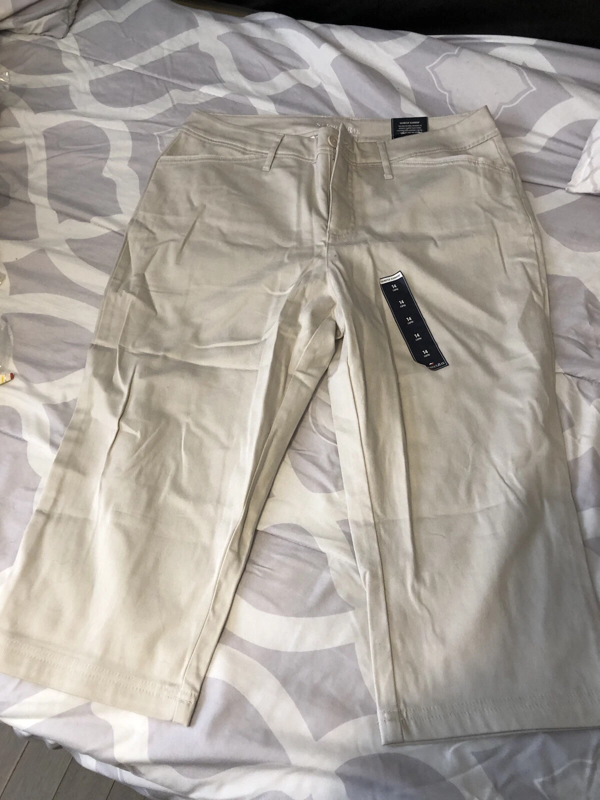 ST JOHNS BAY WOMENS CAPRI SECRETLY SLENDER SIZE 14 BEIGE/STONE ~ NEW