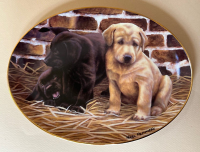 THREE'S A CROWD Nigel Hemming FRANKLIN MINT HEIRLOOM PORCELAIN PLATE LE Dog LAB