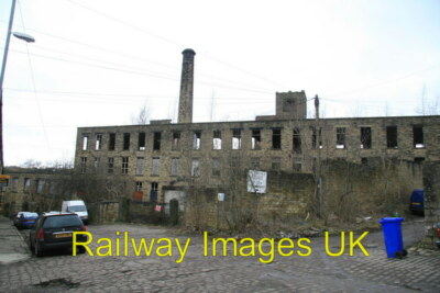 Foto - Oakwood Mill Millbrook bei Stalybridge um 2010