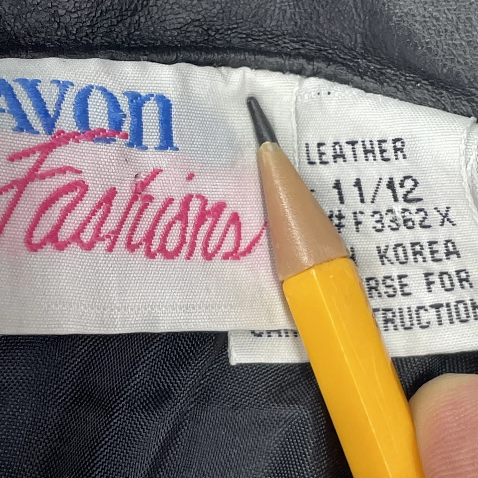 Falda de cuero negra vintage años 80’s moda Avon para mujer talla 11/12 hecha en Corea Foto 4 de 4