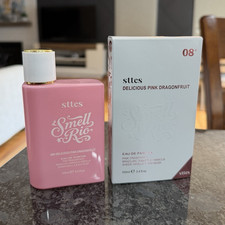 Sttes Smell Rio 08# Delicious Pink Dragonfruit EDP Spray 3.4 fl oz Tamaño Regular