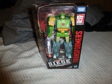 Transformers Siege War for Cybertron SPRINGER Voyager Class Action Figure NIB