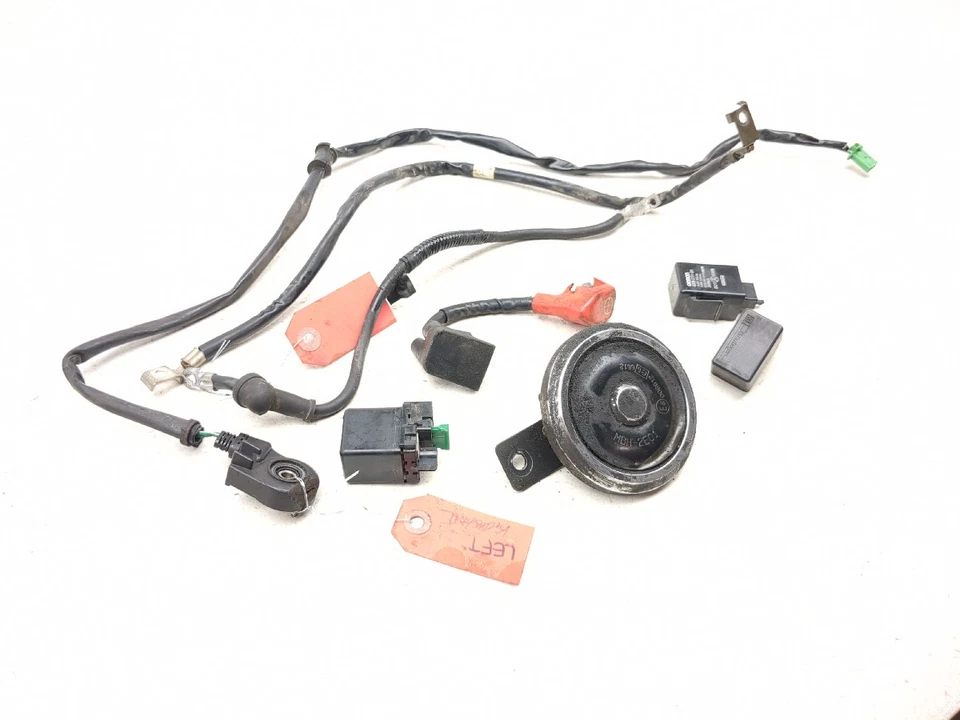 01-09 Honda VT750 Shadow Spirit Relay Set Horn Starter Kickstand Battery - Imagem 2 de 4