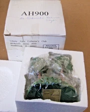 LIBERTY FALLS COLLECTION     AH900    "Dr. PICKWICK'S MEDICINE WAGON"     2000