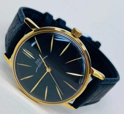 Vintage Luch 2209 Mechanical Watch USSR 23 Jewels Ultra Thin Black Dial  Leather