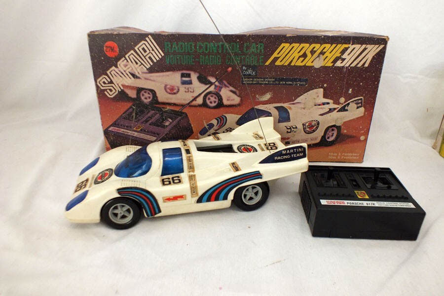 Vintage Safari Porsche 917K 1:12 Scale RC Remote Control Car in Box by Daekor