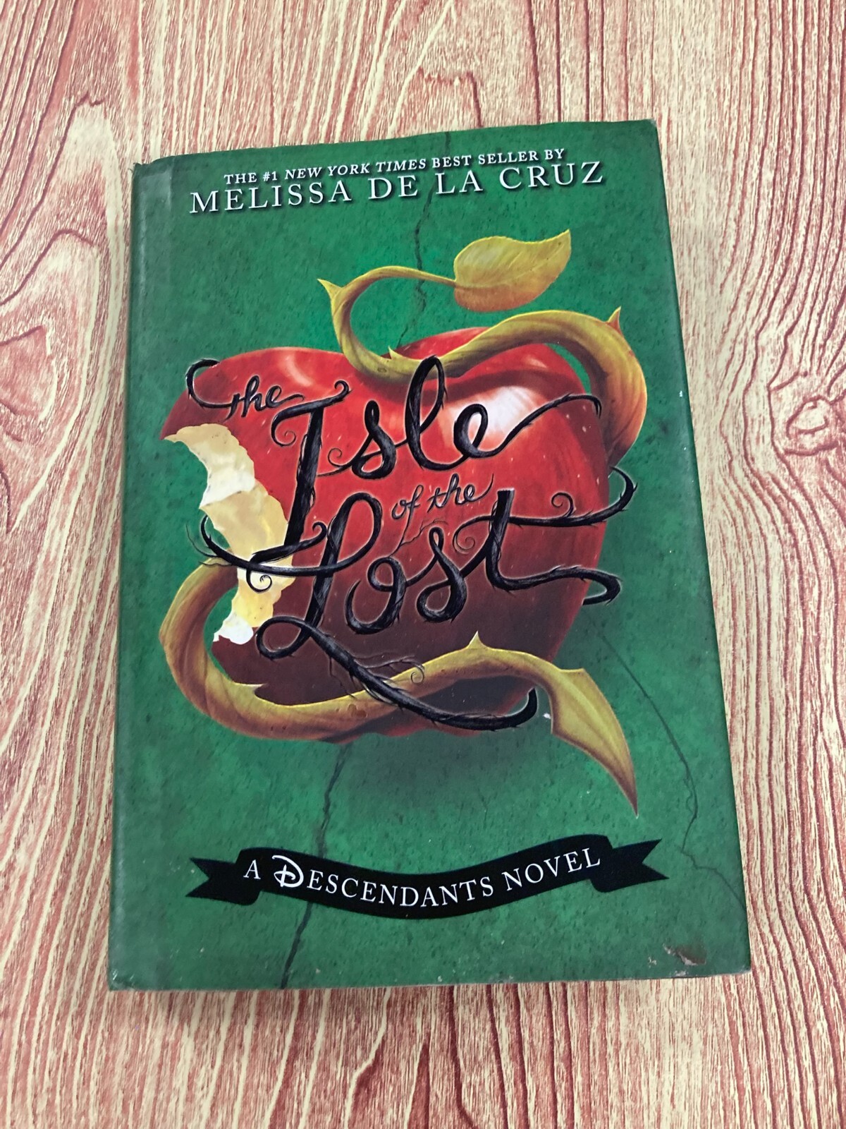 Isle of the Lost, The-A Descendants Novel, Vol. 1 by De La Cruz, Melissa