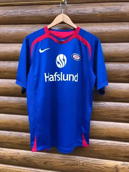 Nike cheap soccer kits