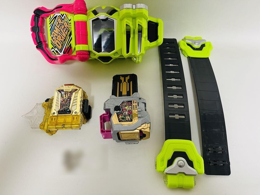 Kamen Rider Ex-Aid DX Gamer Driver & DX Hypermuteki & Maximum