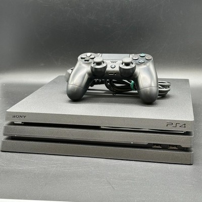 Sony PlayStation 4 Pro - 1 TB - schwarz - inkl. Controller