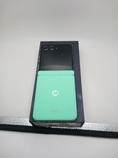 Motorola Razr 2025  Tracfone 8GB RAM  256GB  Pantone Spring Bud