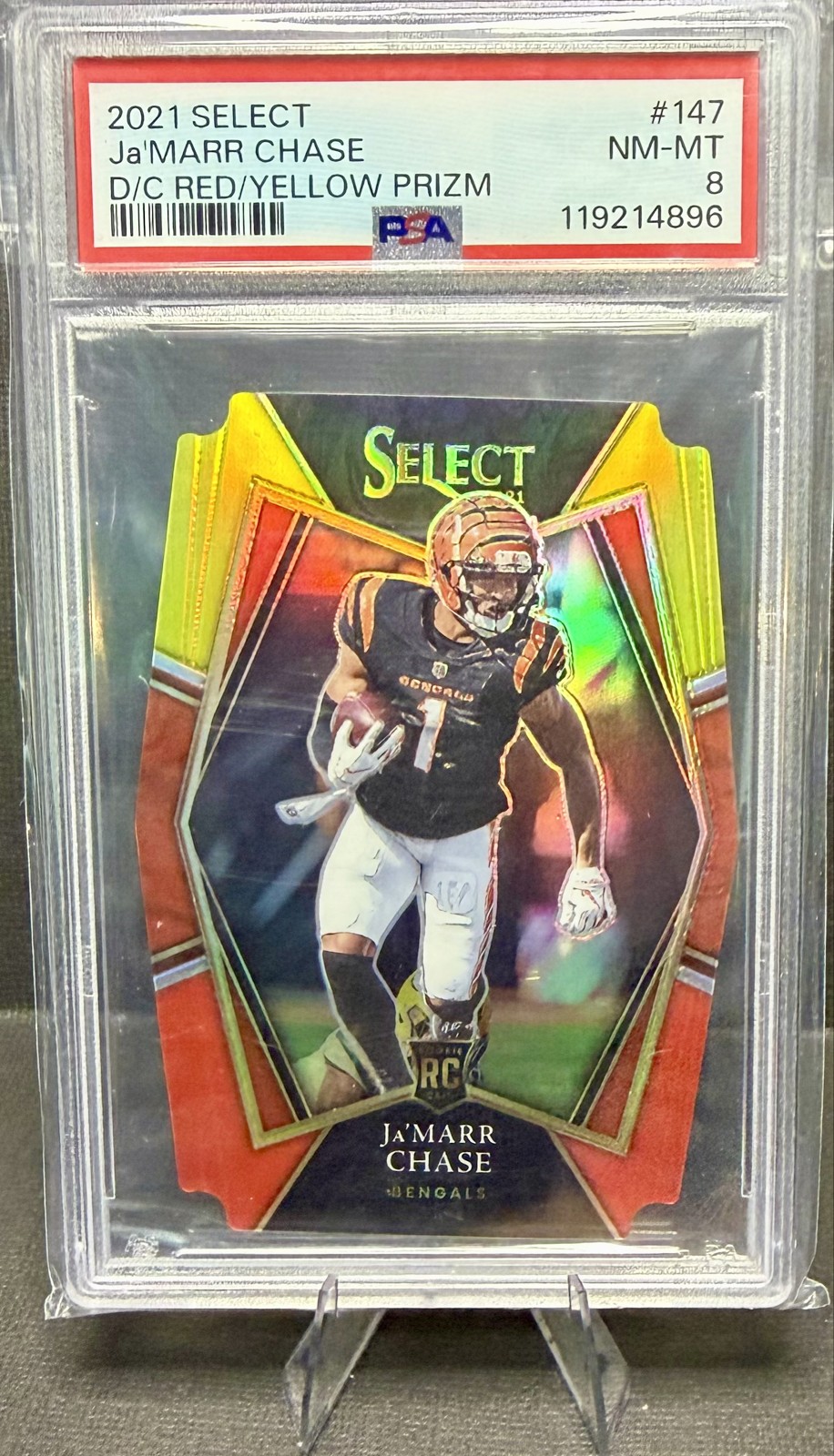 2021 Panini Select - Premier Level Ja'Marr Chase #147 Red & Yellow Prizm Die-Cut