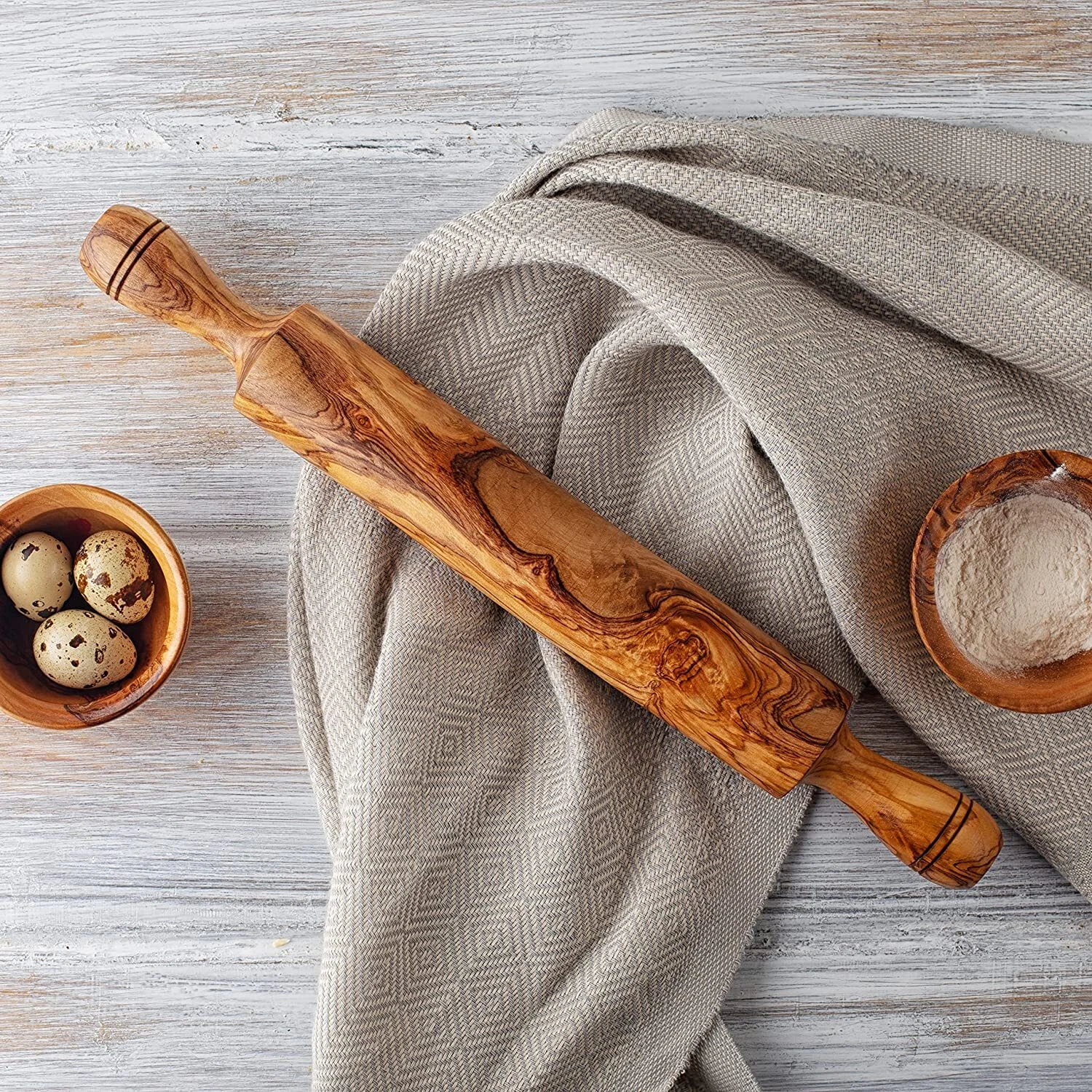 Olive Wood Classic Rolling Pin with Handle, Wooden Bread Roller Pin for Baking
Opens in a new window