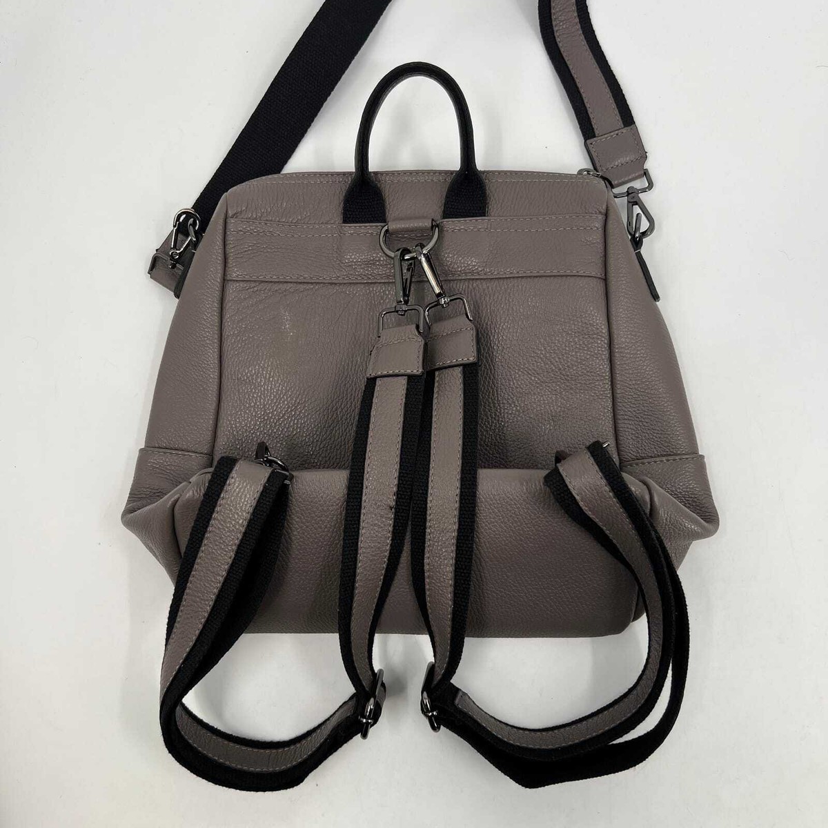 Madison Heritage Gray Quilted Leather Backpack | Convertible  display picture 3