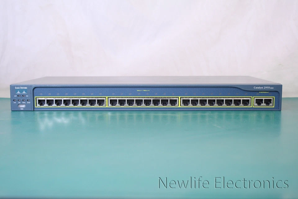 Cisco WS-C2950T-24 Catalyst 2950 24 Port Switch - Image 2 of 4