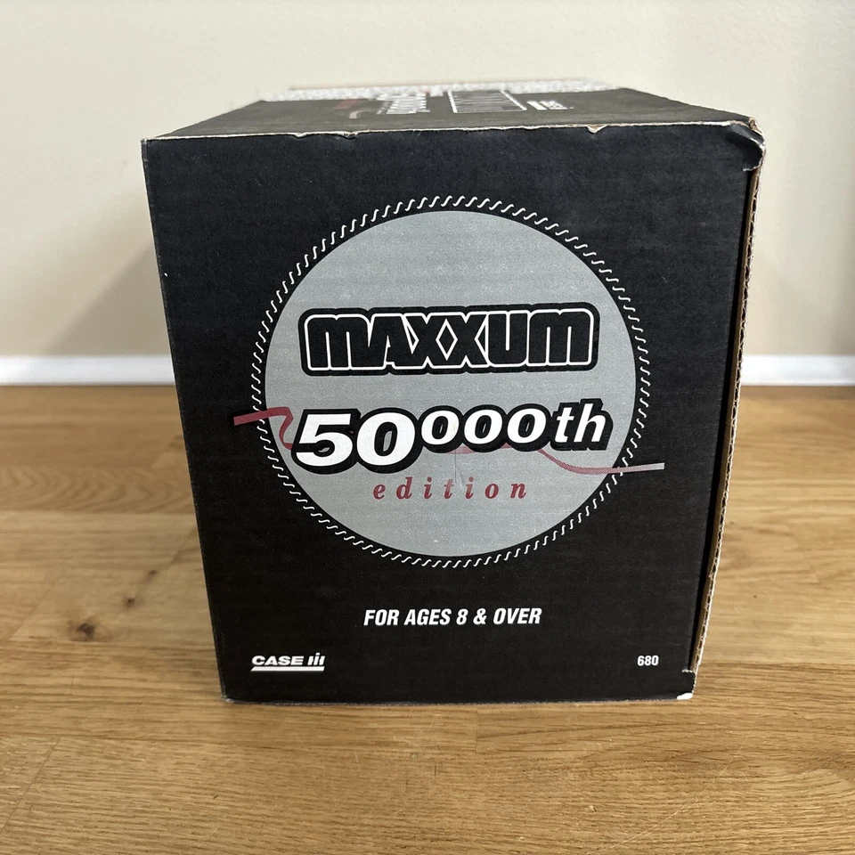 1/16 Collector Edition Case IH 5250 Maxxum 50,000th Tractor ZFN680TA - Image 4 of 4