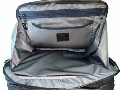 Tumi Alpha 2 Black Leather Expandable Organizer Brief 96141d2 for
