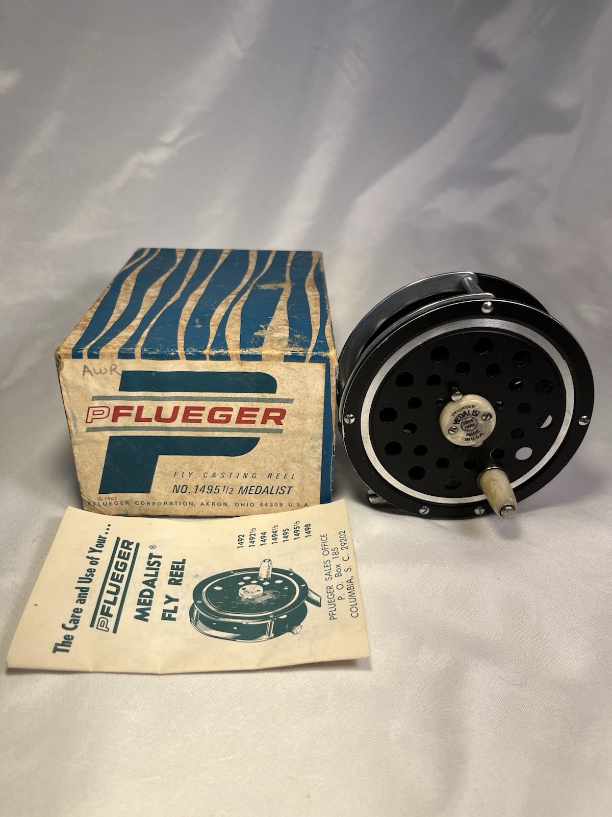 Vintage &ldquo;Pflueger Medalist 1495 1/2 Fly Reel With Box, Ins
