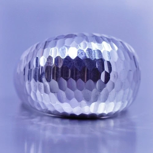 Size 8.25, vintage Italy Sterling 925 silver ring, hammered band