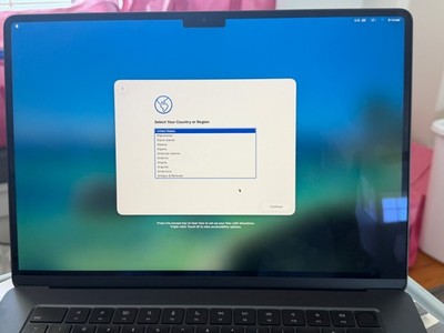 MacBook Air, 15 in  M2 Chip 10-Core GPU, 2023, 24 GB RAM, 2TB SSD, midnight blue