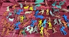 Vintage Men Cowboys Indians COWBOY INDIAN Plastic Figures FIGURE TOYS TOYS