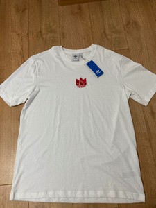 BNWT Adidas Originals 3D Trefoil White T-Shirt GN3546 L | eBay