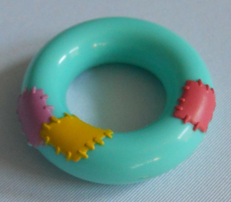 Disney Winnie POOH'S Mini Inner Tube Beach Toy Water Float Ring FRIENDLY PLACES