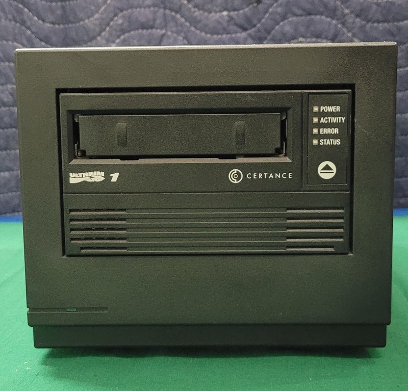 Seagate STU62001LW Certance Ultrium LTO1 Tape Drive