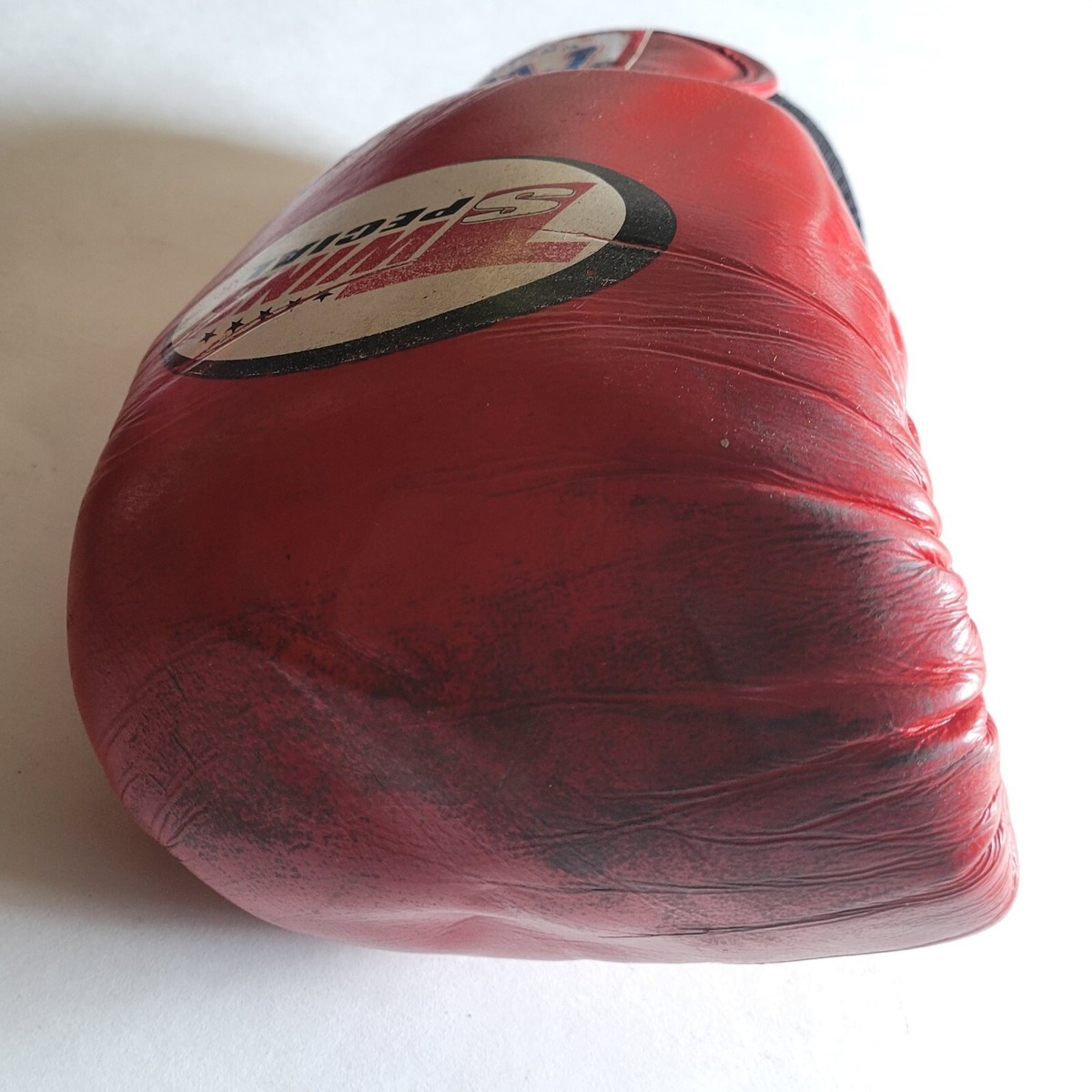 Vintage Twins Special Muay thai Boxing Gloves Red 12oz Genuine