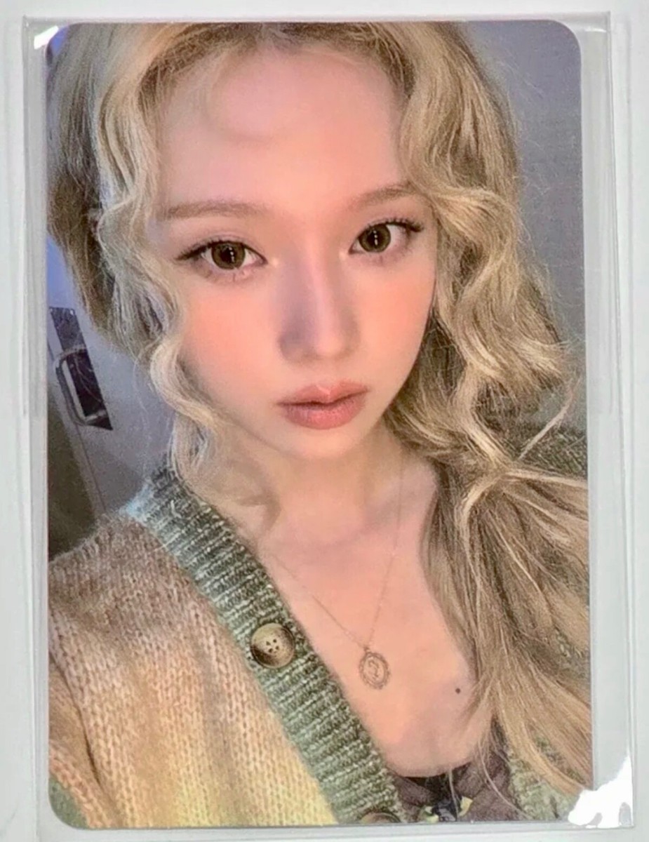 aespa whiplash popup 7万ウォン購入特典　ジゼル　2枚 aespa whiplash popup 7万ウォン購入特典 ジゼル 2枚 aespa whiplash