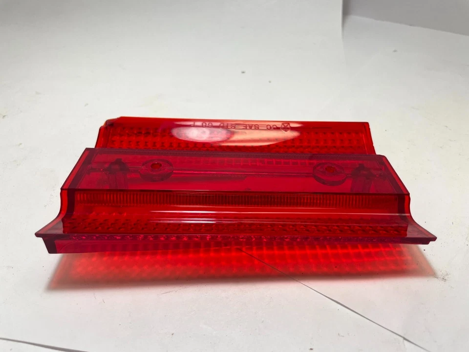 Lente de luz trasera interior lateral izquierda deportiva Plymouth Fury III 1968 2809155 nueva en stock Foto 2 de 4