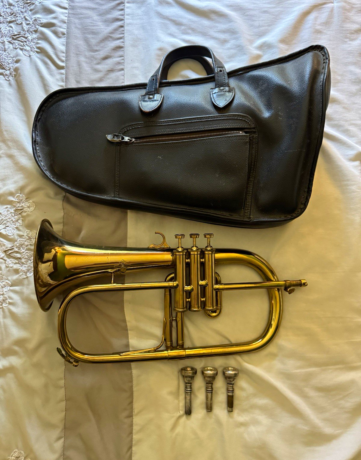 Vintage Couesnon Paris Bb Flugelhorn France w/ Case Mouthpieces Bach 7C
