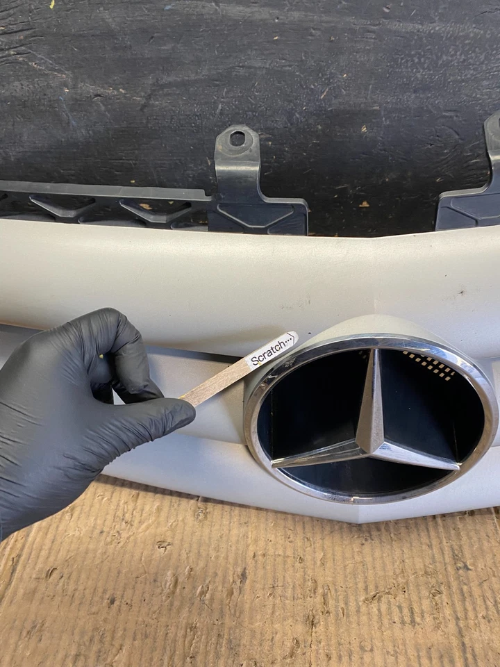 2006-2008 Mercedes W251 R-Class R350 R500 Front Upper Grill Grille OEM S9565 DG - Image 4 of 4