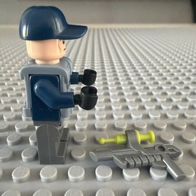 ACU Trooper Angry 75917 Jurassic Park World LEGO&reg; Minifigure Mini Figure