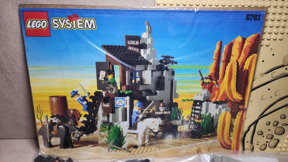 Lego Western 6761 Bandit's Secret Hide-Out Foto 2 de 4