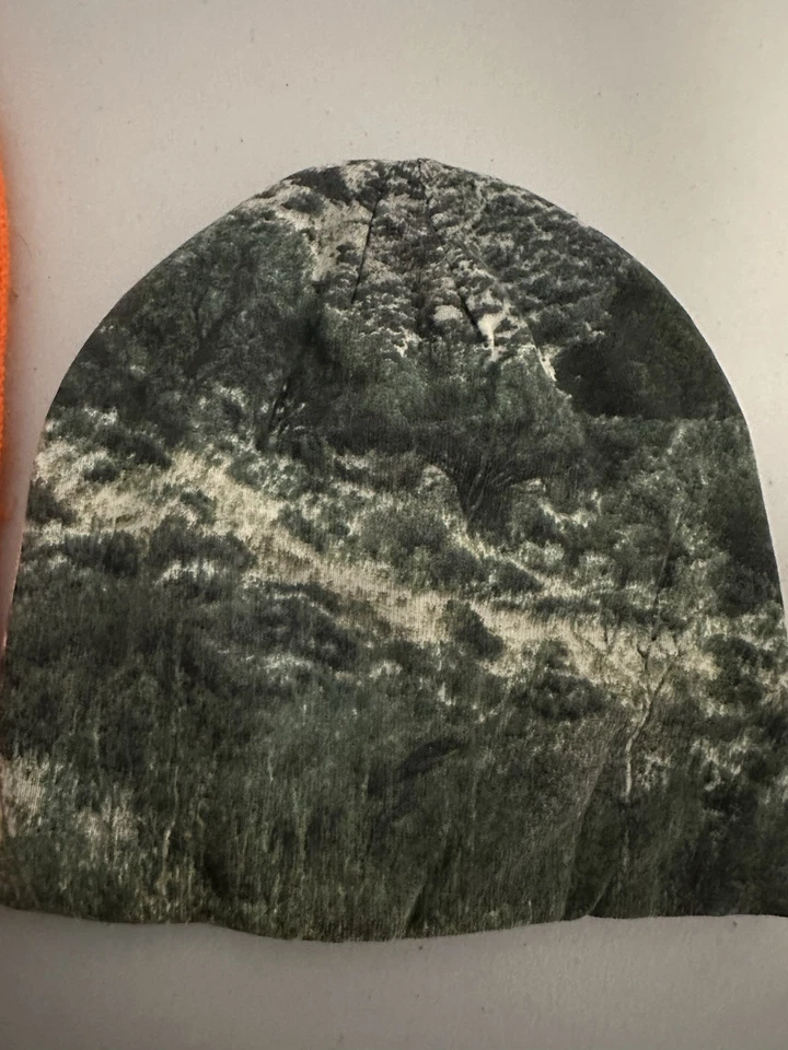 2 Hunting Hats 1 Orange And 1 Camouflage - Image 3 of 3