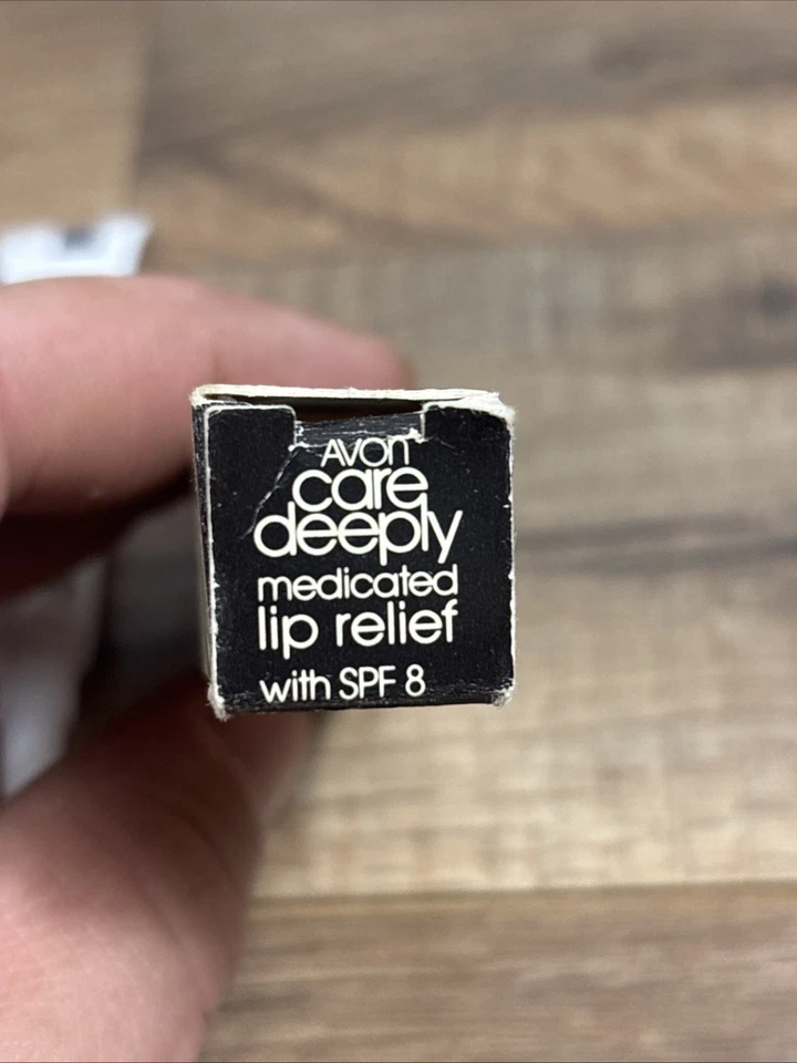 NOS Vintage 1984 Avon Care Deeply Medicated Lip Relief with SPF 8 / .20 oz NIB - Image 4 of 4