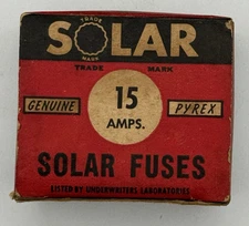 Vintage Solar Electric Fuse Plugs 15A 125V Pyrex Shockproof Screw In-Base