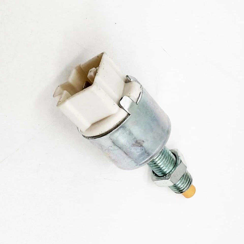 Interruptor de luz de freno pedal de parada 84340-06010 para Toyota Avalon Camry Solara Foto 3 de 4