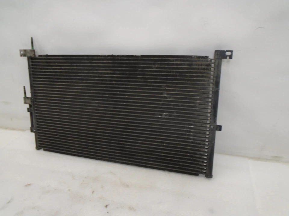 2002 - 2005 年捷豹 X 型交流冷凝器组件原始设备制造商 LK805369 — 第 3/4 张图片