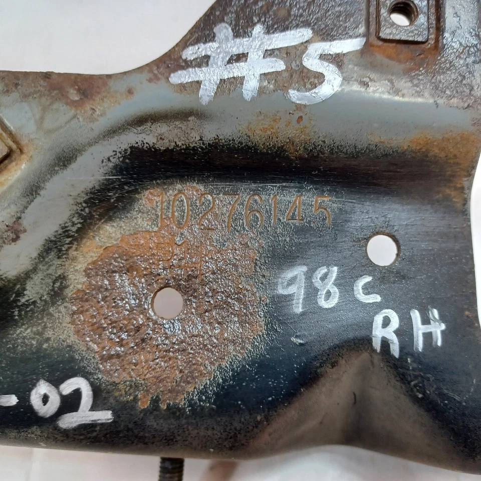 93-02 Camaro Z28 SS Firebird TA RH Faro Centro Interior Soporte #5 Foto 4 de 4