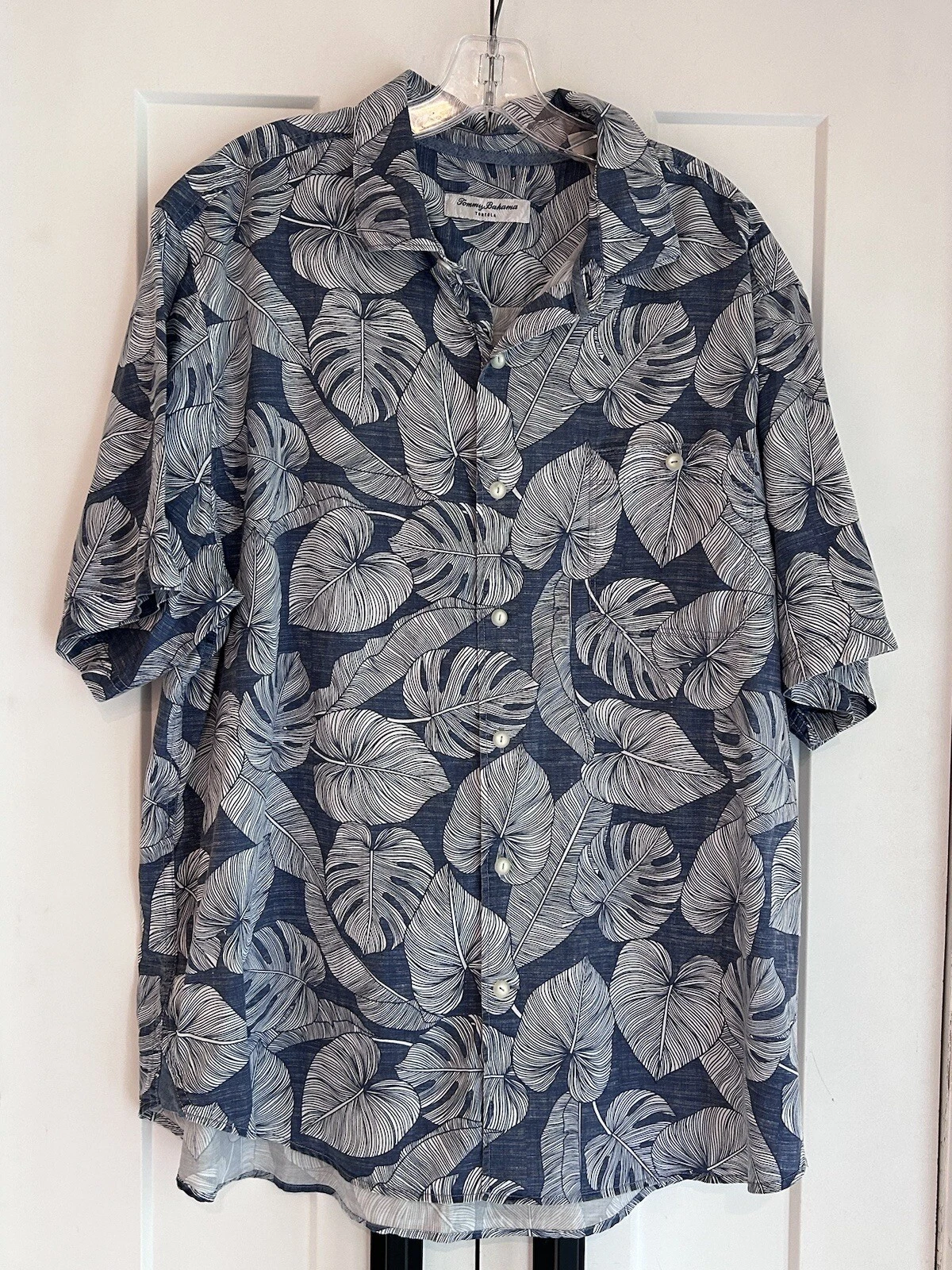 Tommy Bahama Tortola Men's Button Down Hawaiian Shirt Palm Leaves Blue XL